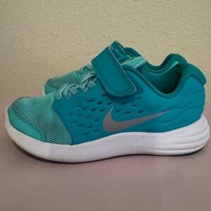 Nike Lunarstelos Kids Teal Sneakers size 10.5